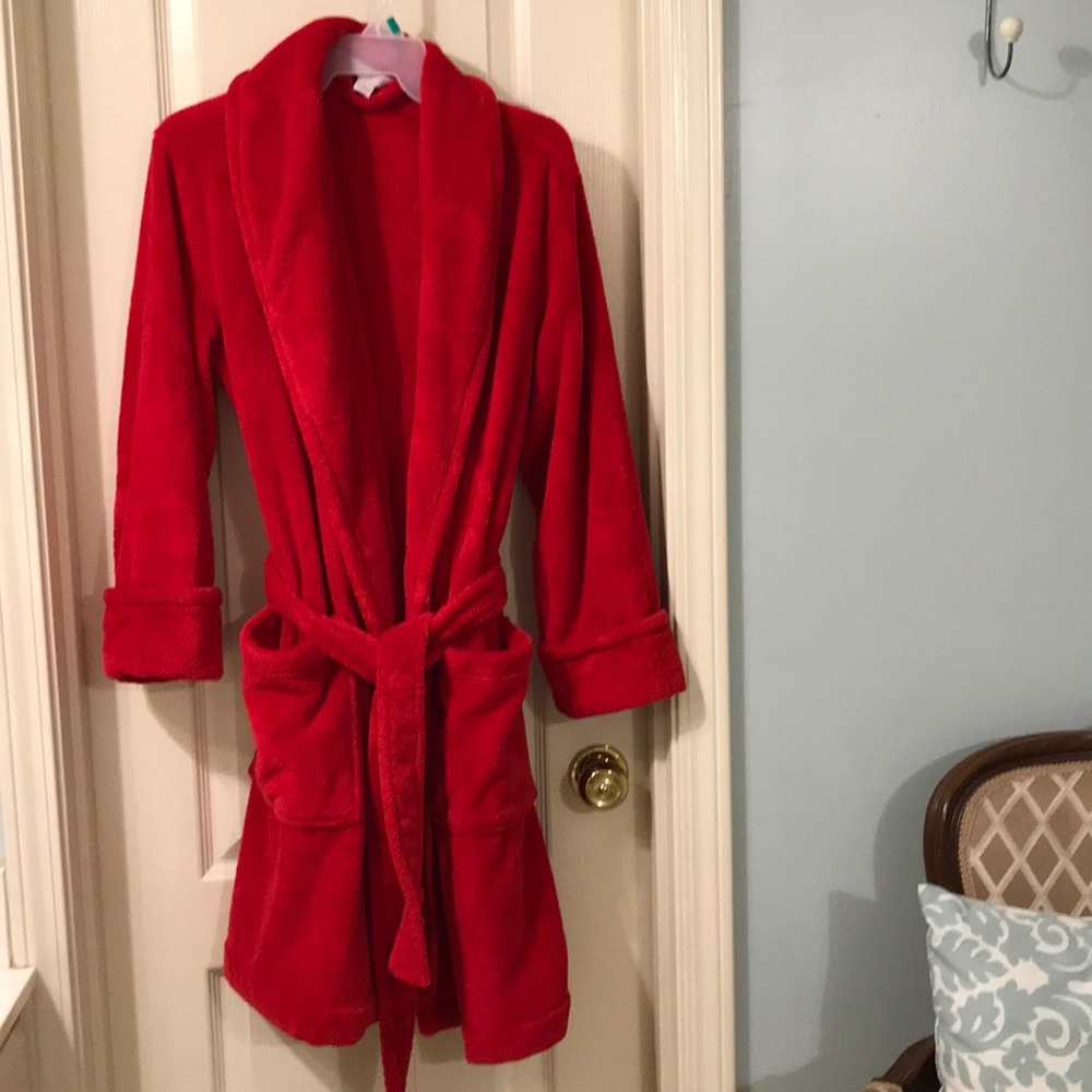 Red Microfleece robe Size Small